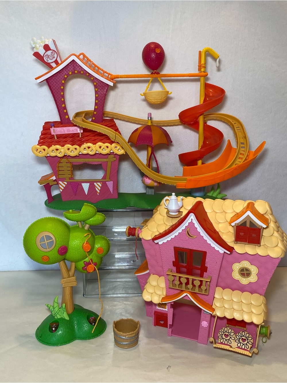 Mini Lalaloopsy Silly Fun House Park Treehouse Sew Sweet Dollhouse Playset Lot